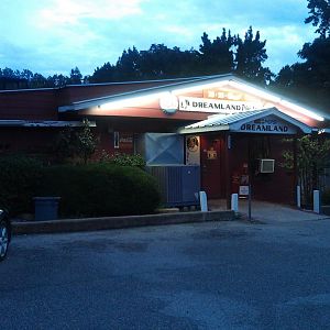 Dreamland BBQ